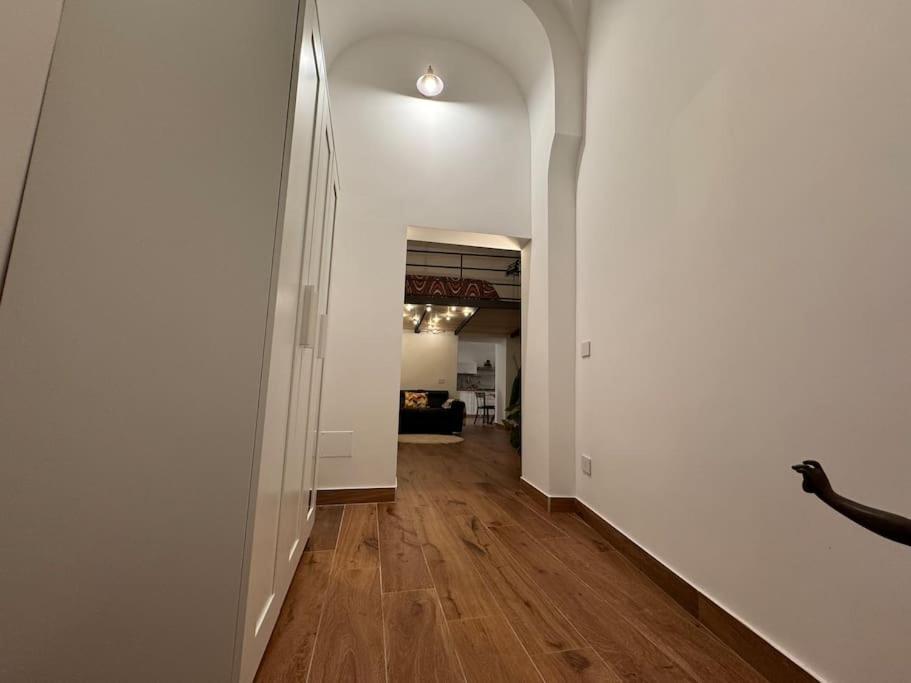 Domus Miraculi: Casa Storica Nel Cuore Di Napoli Nápoles Exterior foto